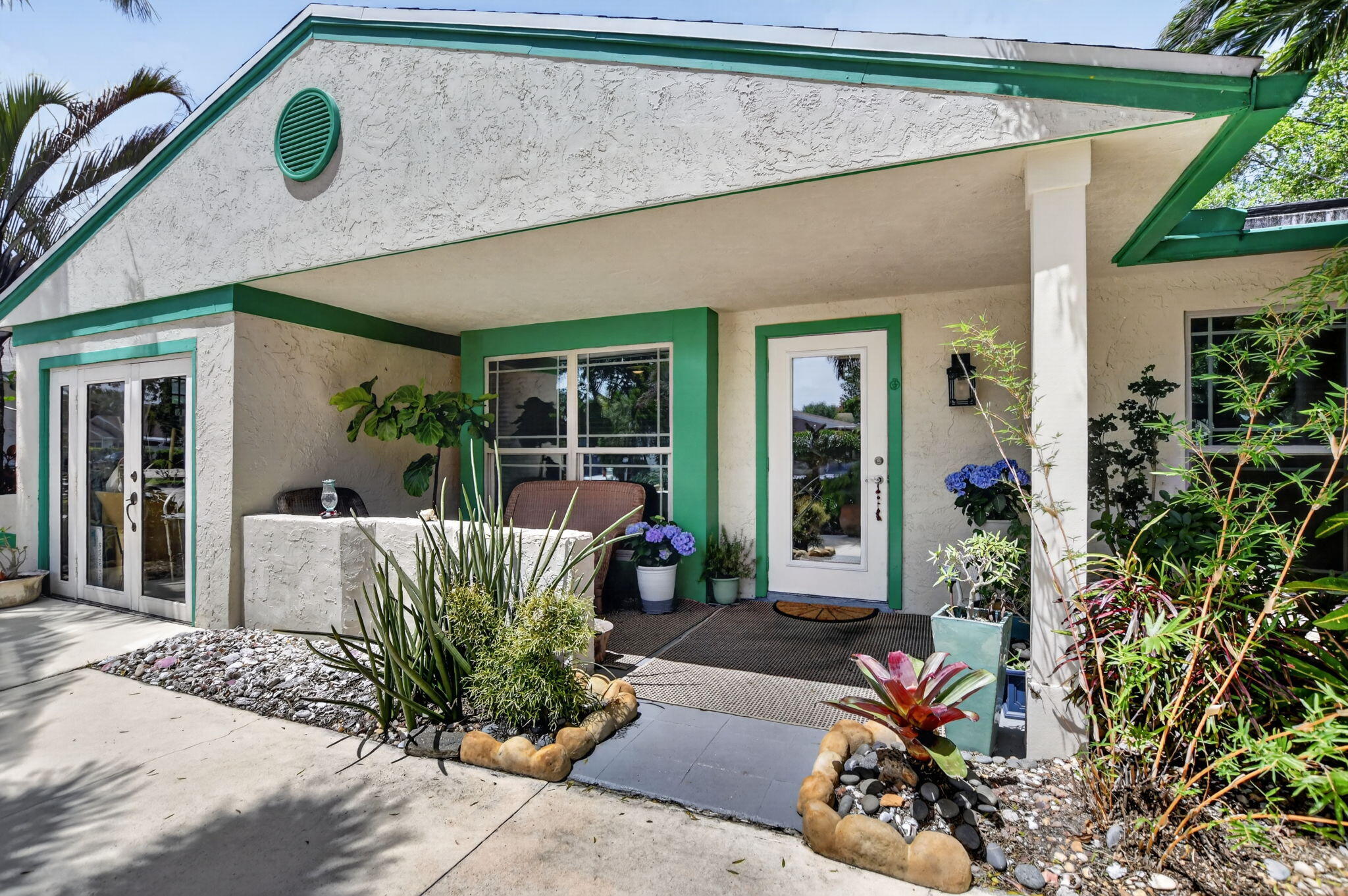 COUNTRY PARK - Residential