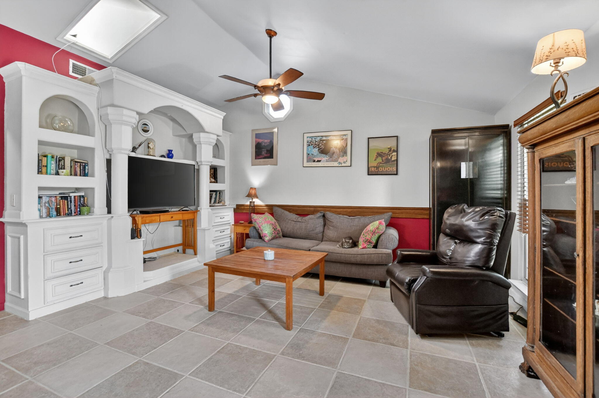 COUNTRY PARK - Residential