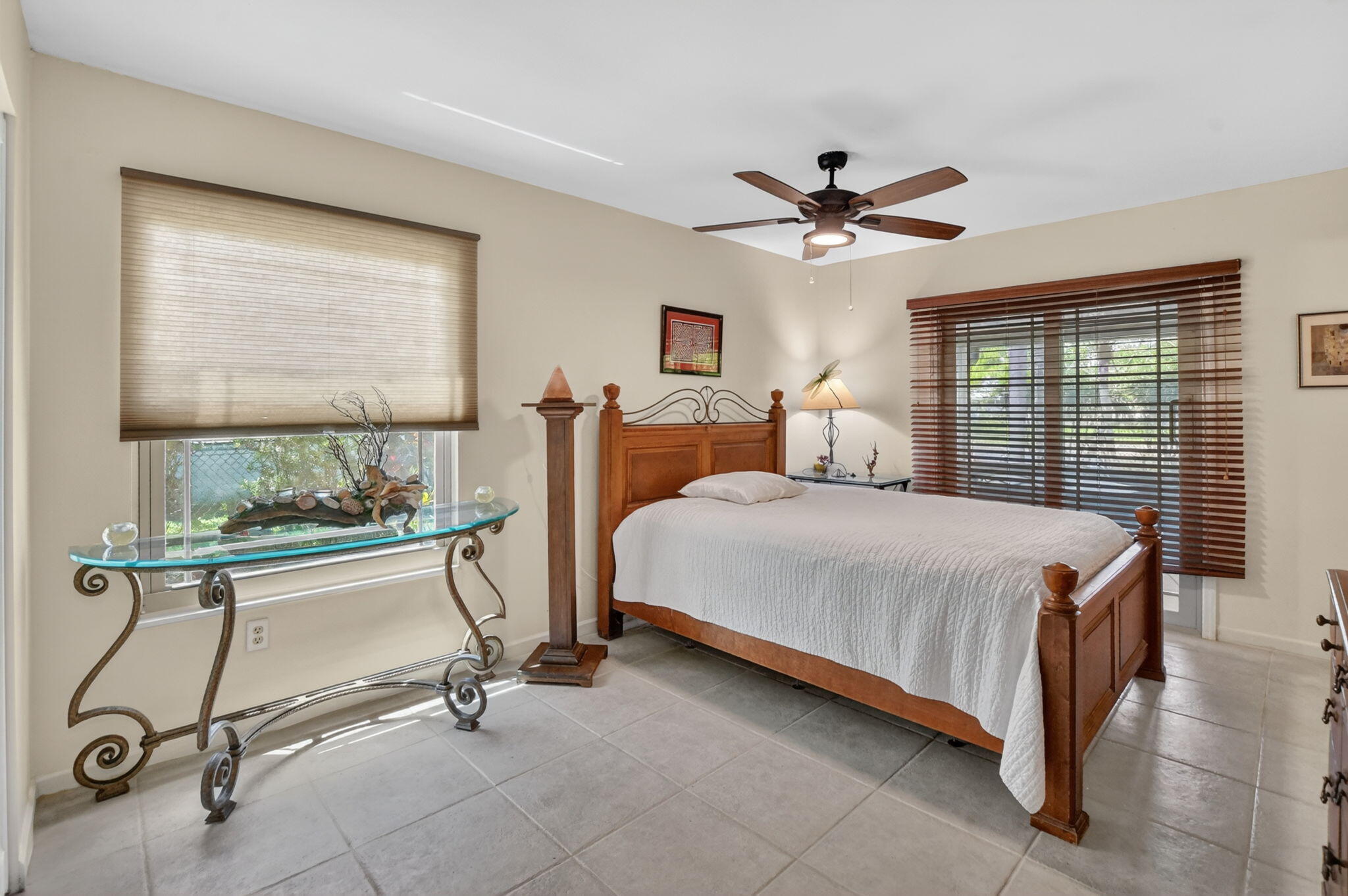 COUNTRY PARK - Residential