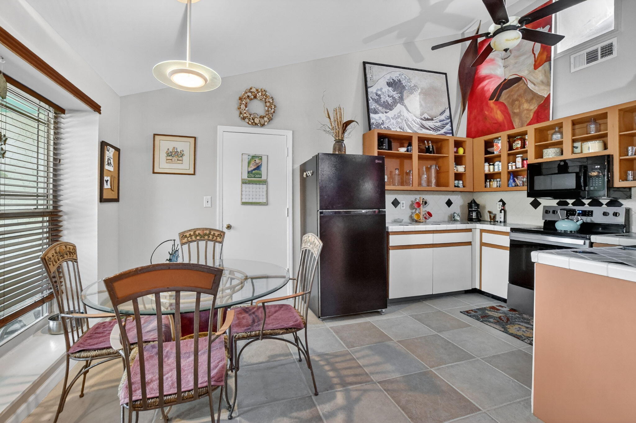 COUNTRY PARK - Residential