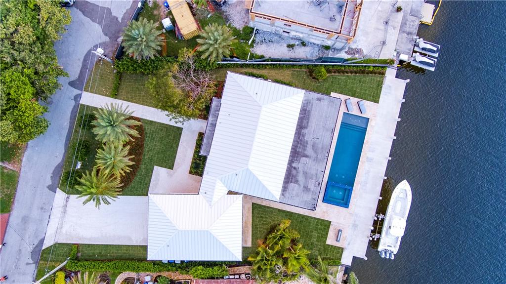 SANTA BARBARA SHORES - Residential