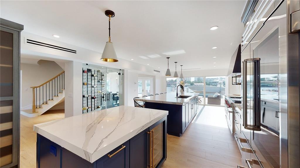 SANTA BARBARA SHORES - Residential