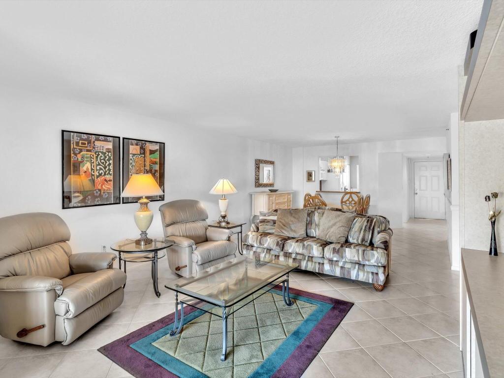 Coral Cove - Residential