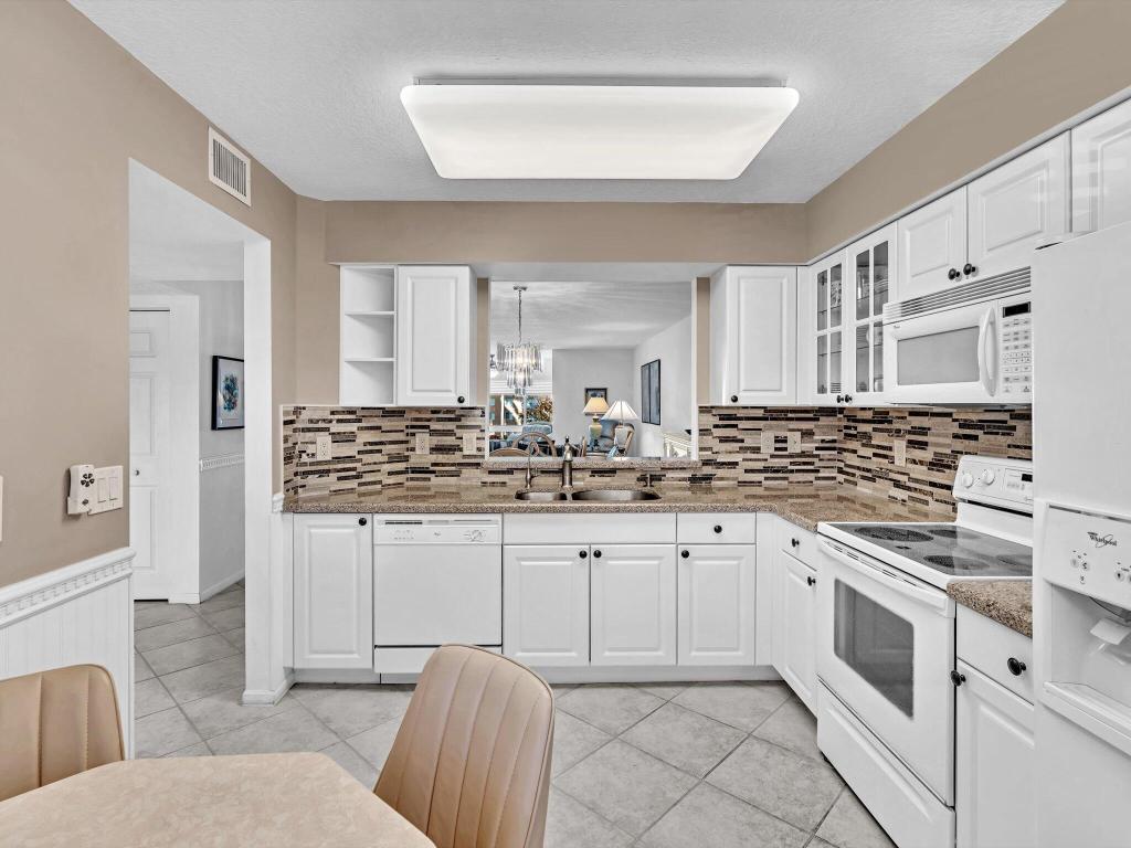 Coral Cove - Residential