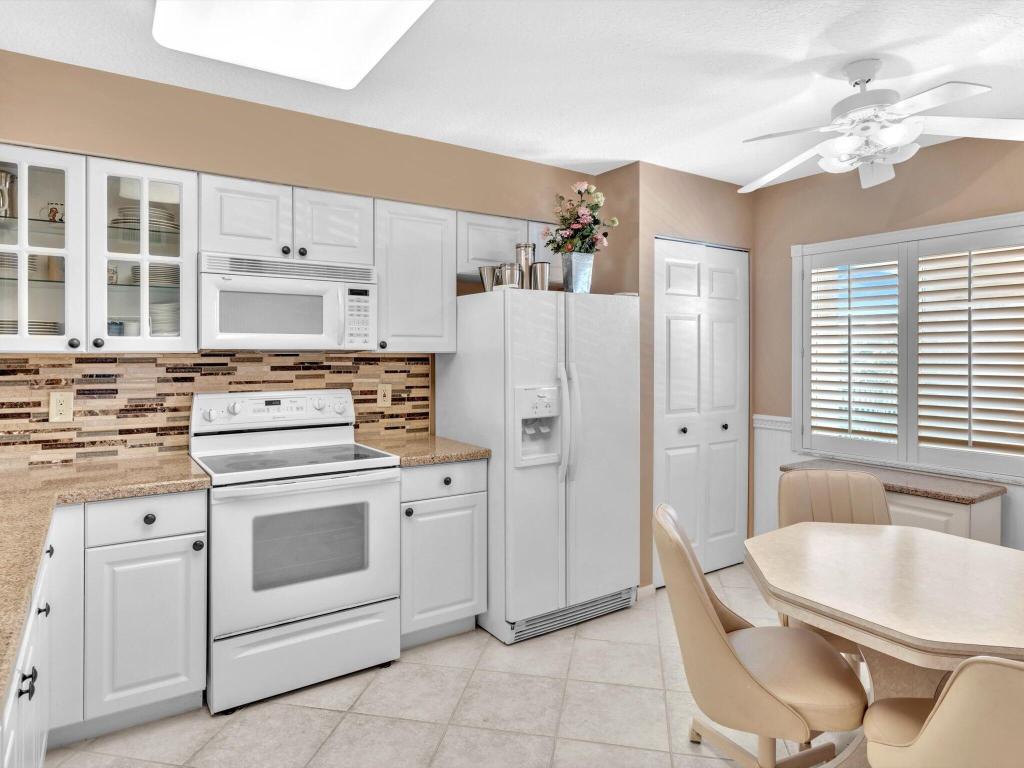 Coral Cove - Residential