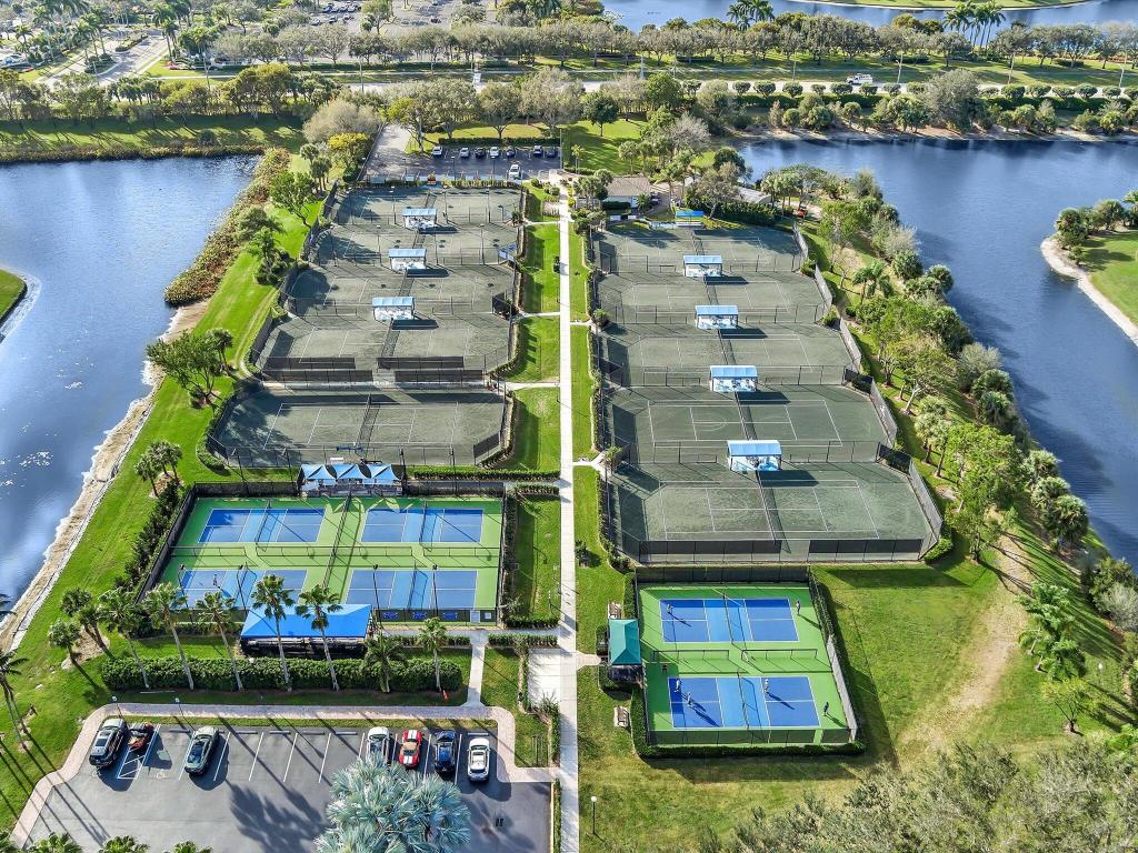 Coral Cove - Residential