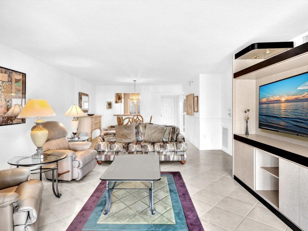 Coral Cove - Residential