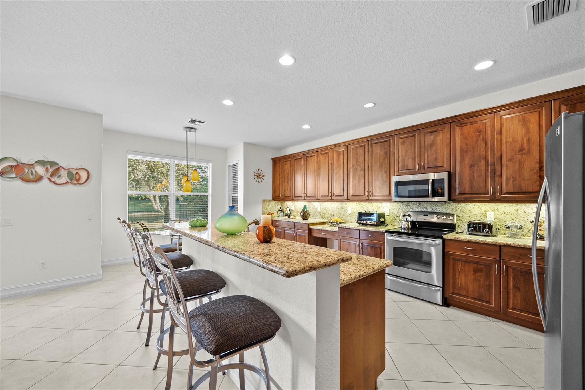 CANYON SPRINGS - Residential