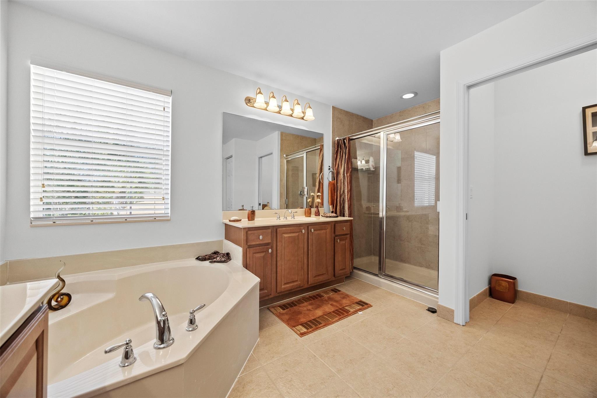 CANYON SPRINGS - Residential