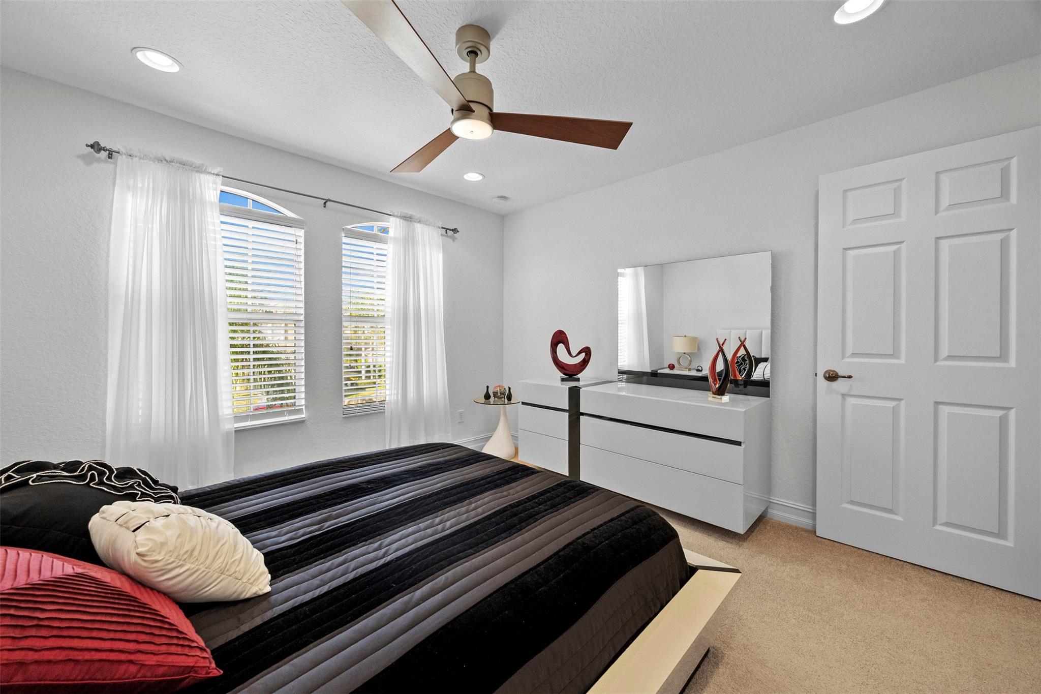 CANYON SPRINGS - Residential