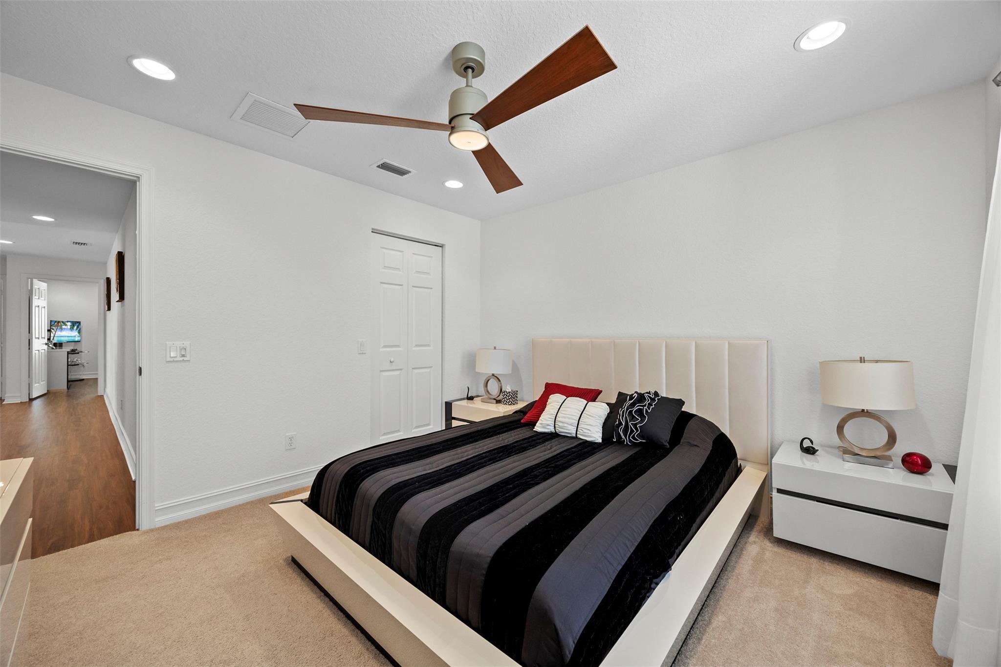 CANYON SPRINGS - Residential