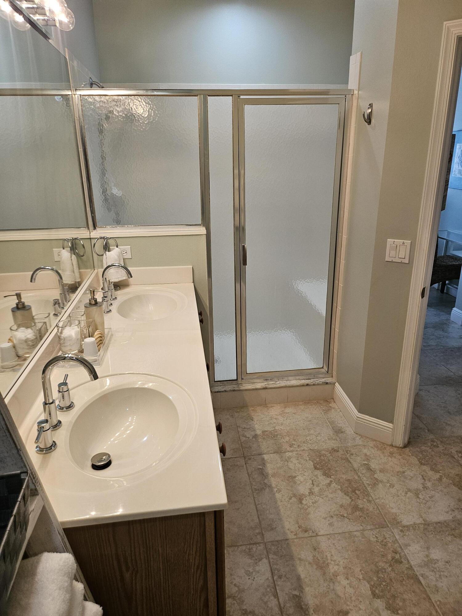 Castle Pines Condo - Residential Lease