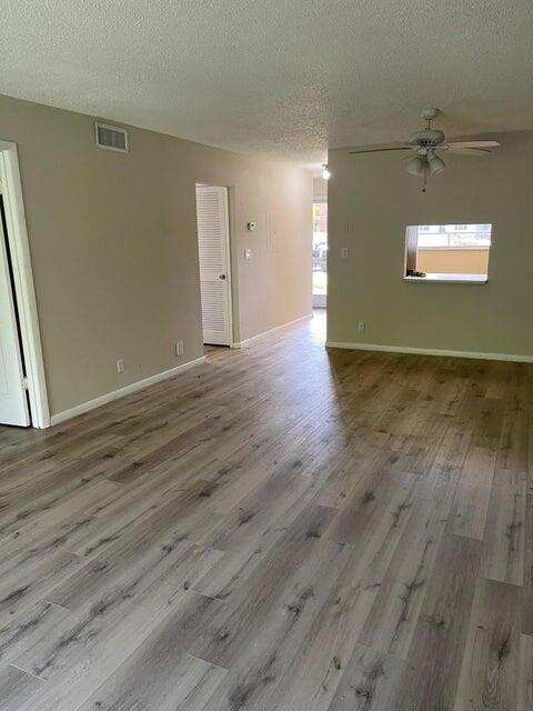 1900 S Kanner Highway 10-103