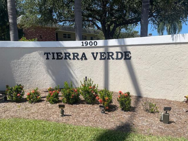 TIERRA VERDE CONDO - Residential