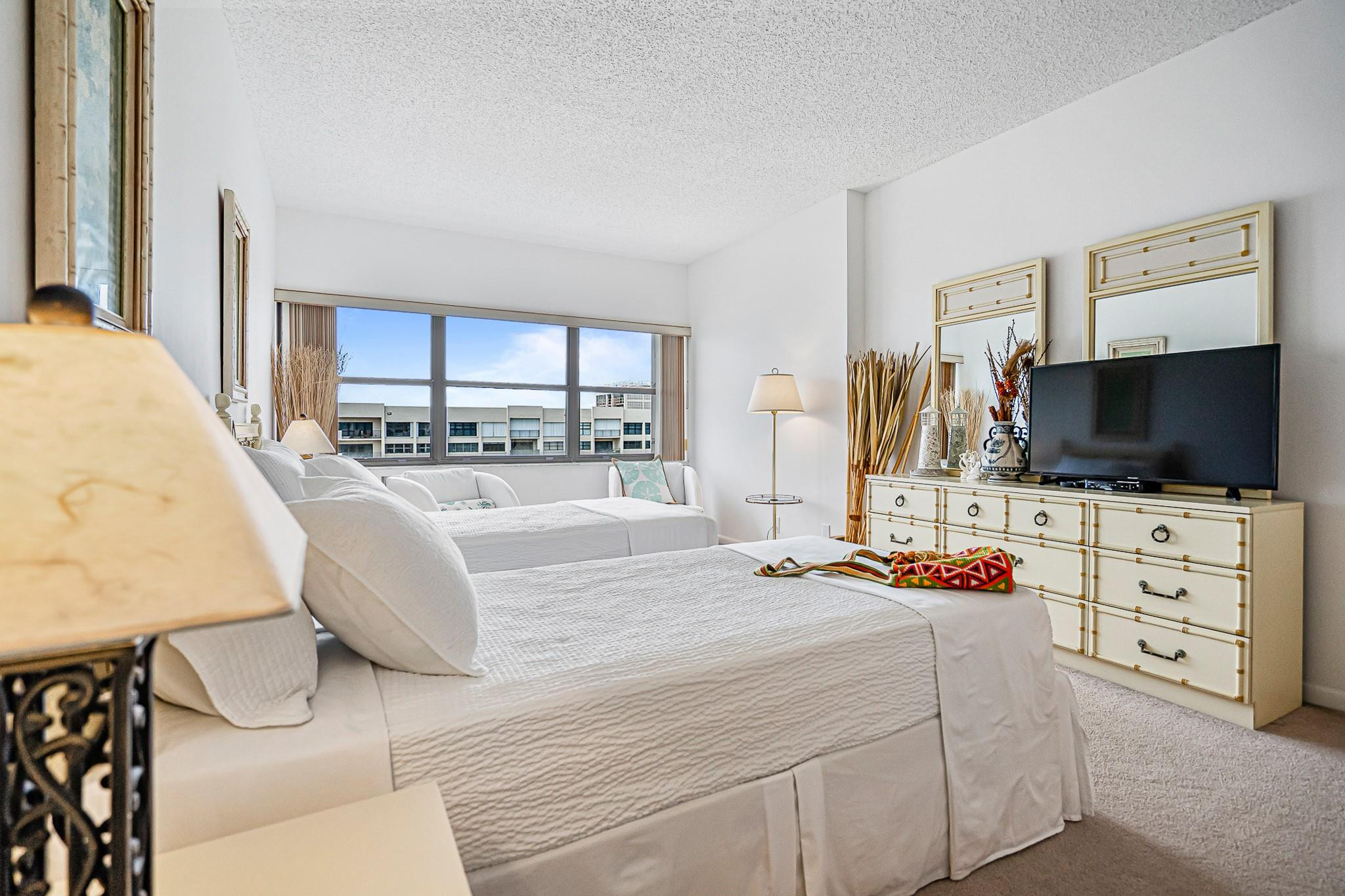 SEA RANCH CLUB B CONDO - Residential Lease