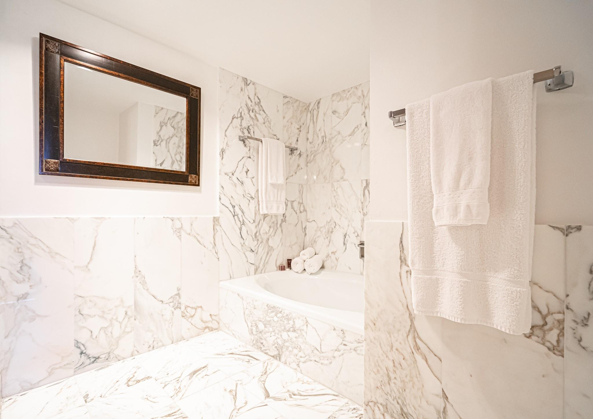 SEA RANCH CLUB B CONDO - Residential Lease