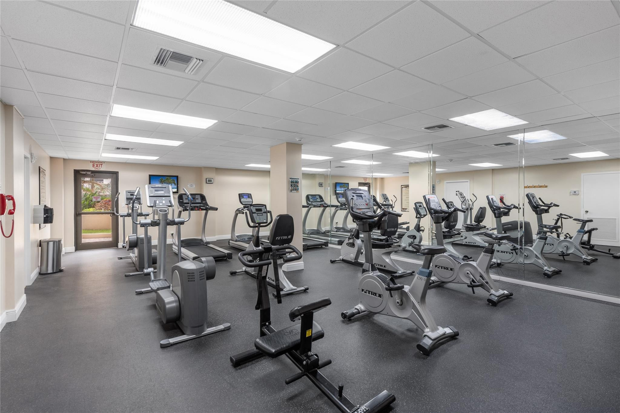 SEA RANCH CLUB B CONDO - Residential Lease