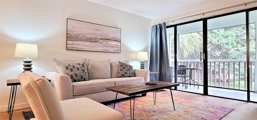 Photo of 157 Brackenwood Road #157, Palm Beach Gardens, FL 33418 (MLS # R10958479)