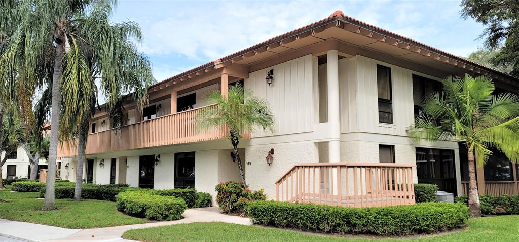 Photo of 157 Brackenwood Road #157, Palm Beach Gardens, FL 33418 (MLS # R10958479)