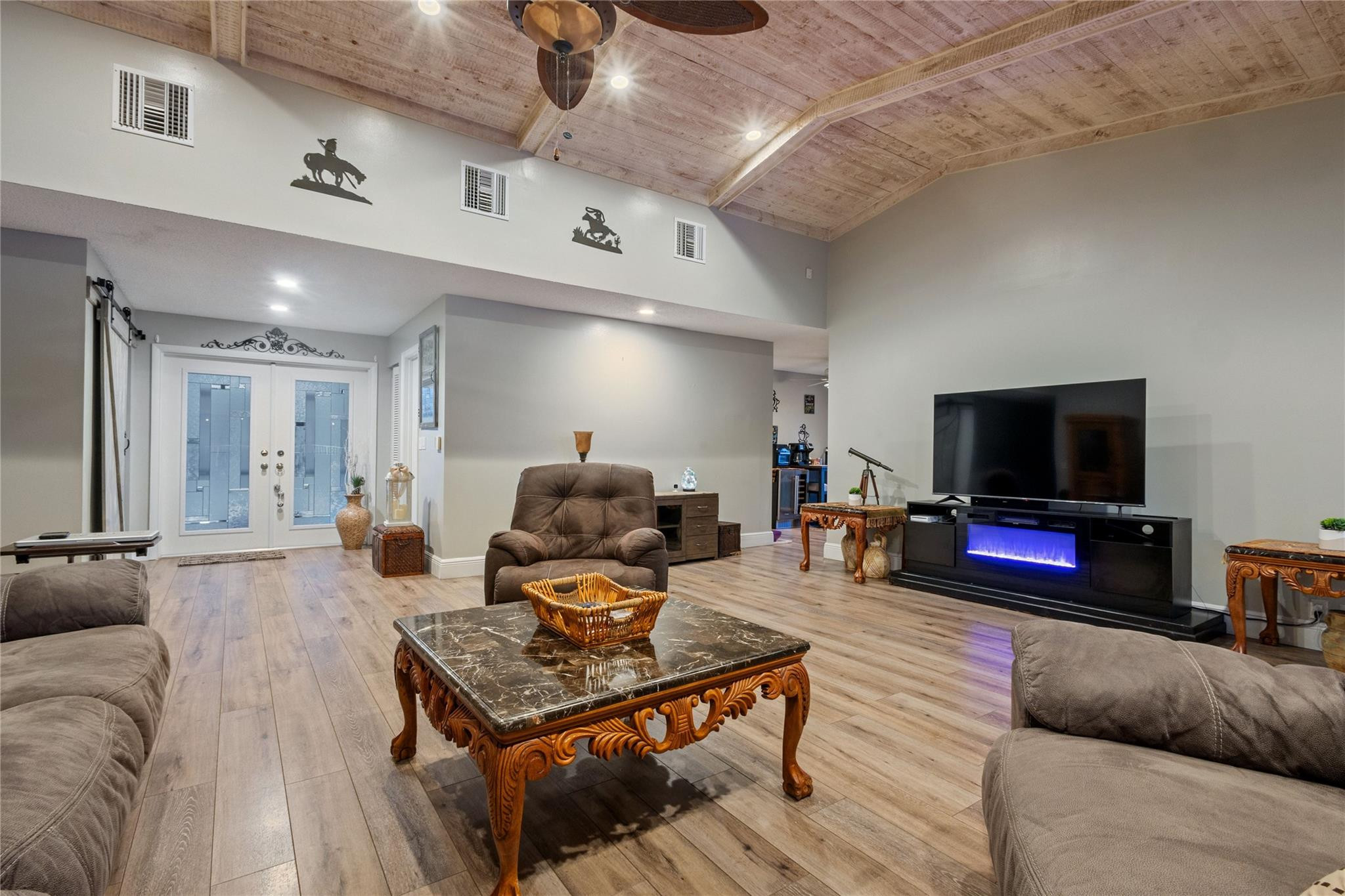 Woodmont Tr 57 107-25 B - Residential