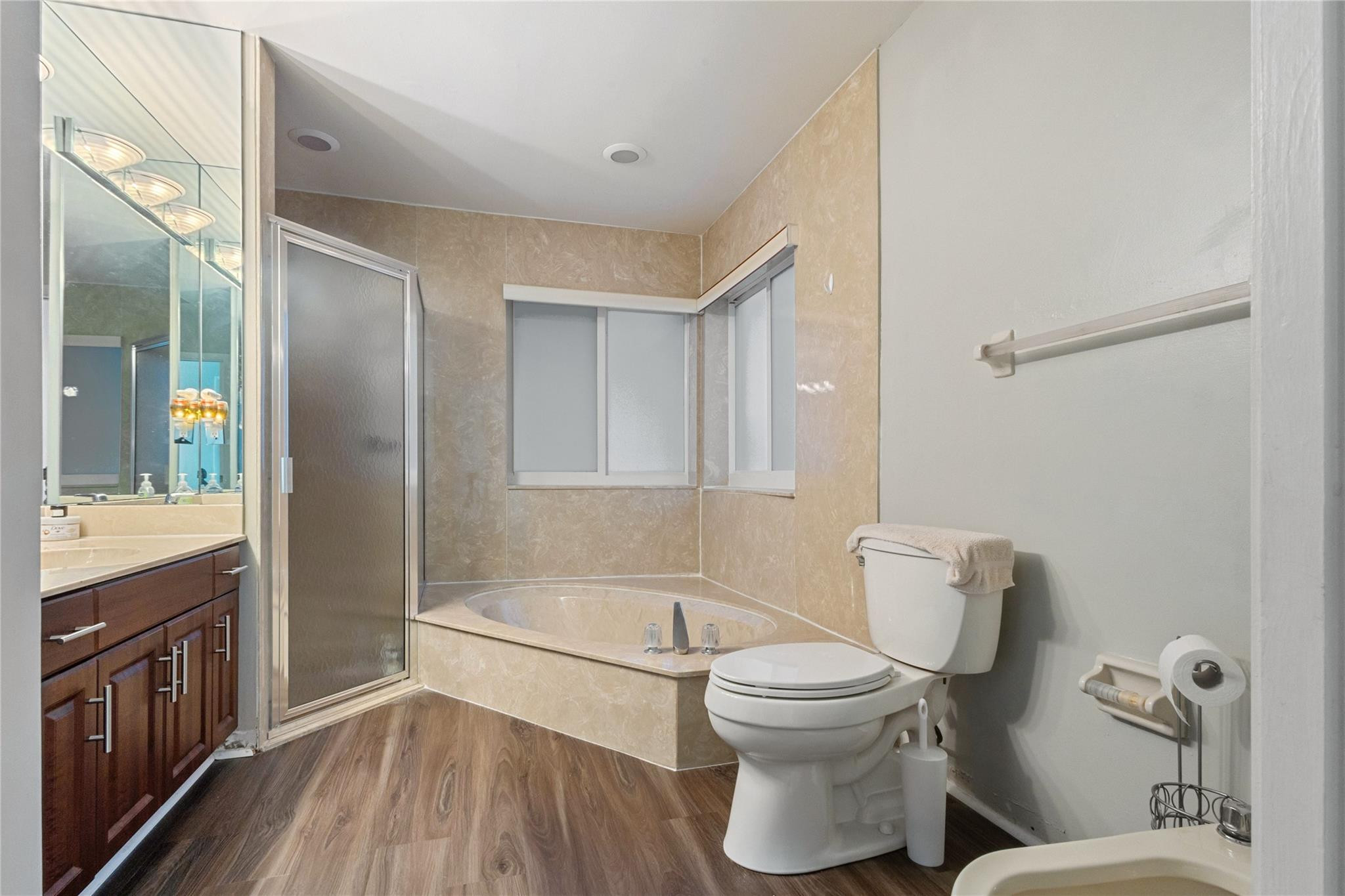 Woodmont Tr 57 107-25 B - Residential