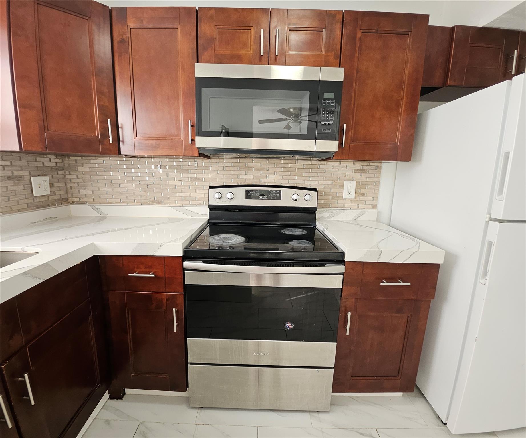 2456 NW 52nd Ave 2456