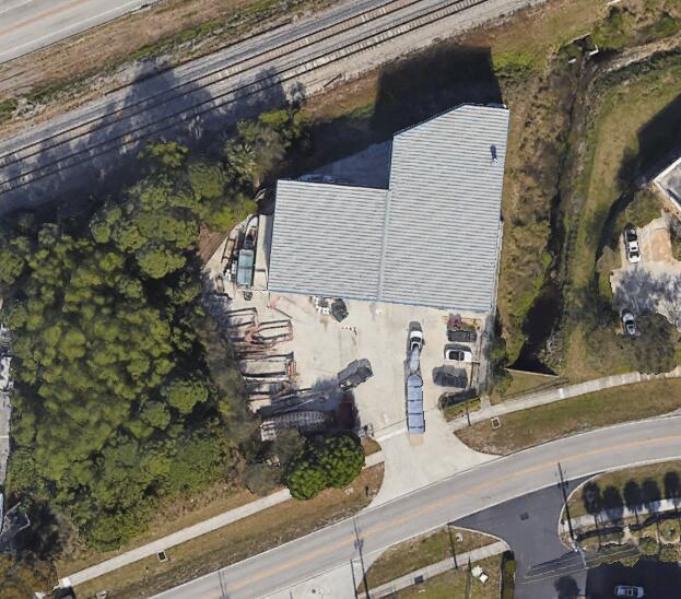 4431 SE Commerce Avenue