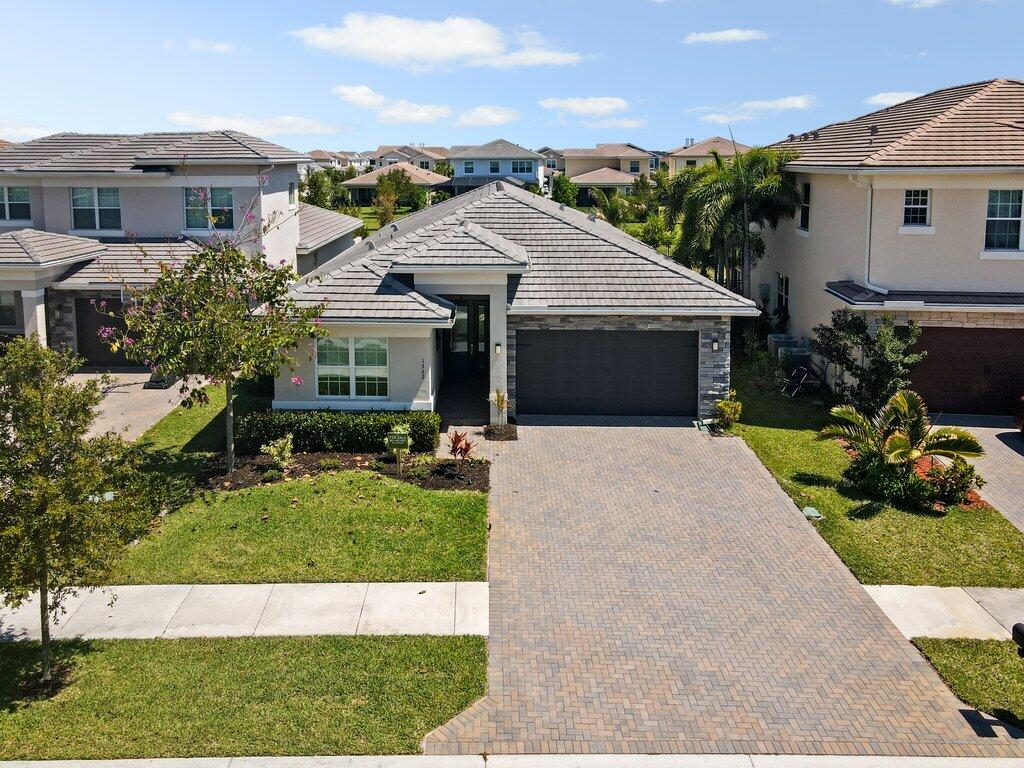 1362 Harvester Crossing