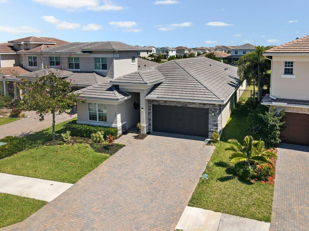 ARDEN PUD POD G SOUTH - Residential