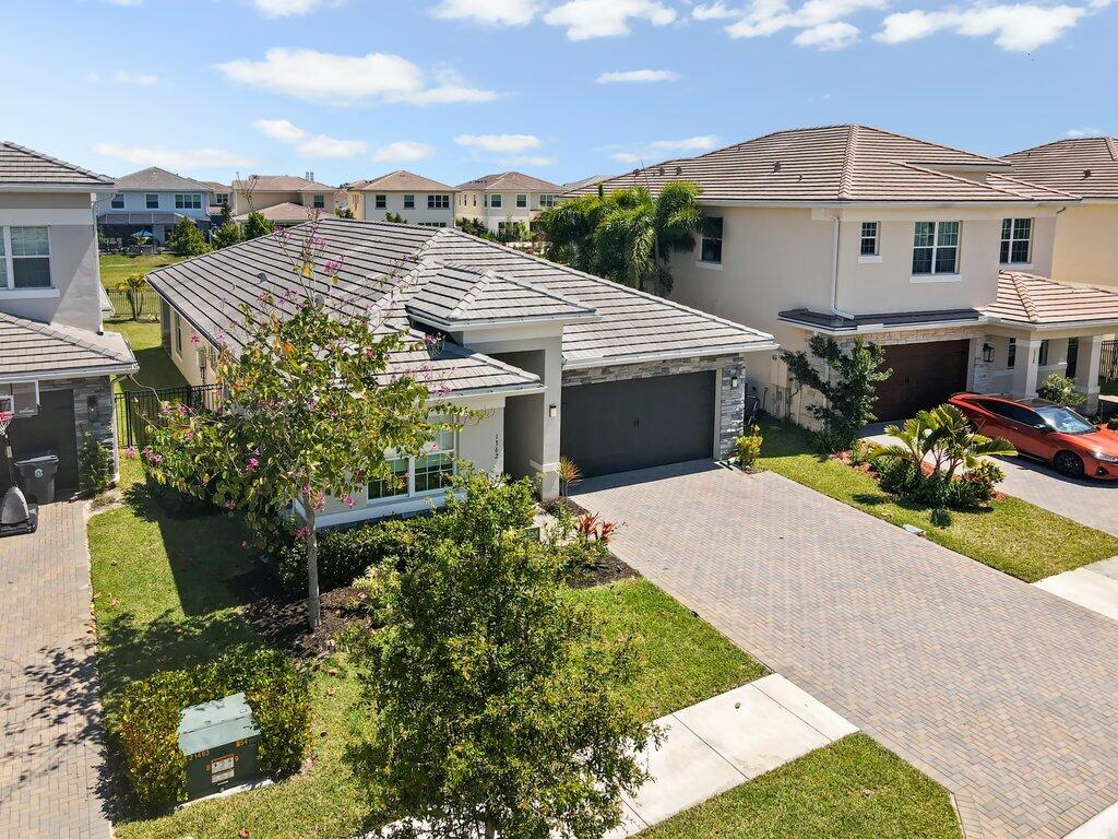 ARDEN PUD POD G SOUTH - Residential