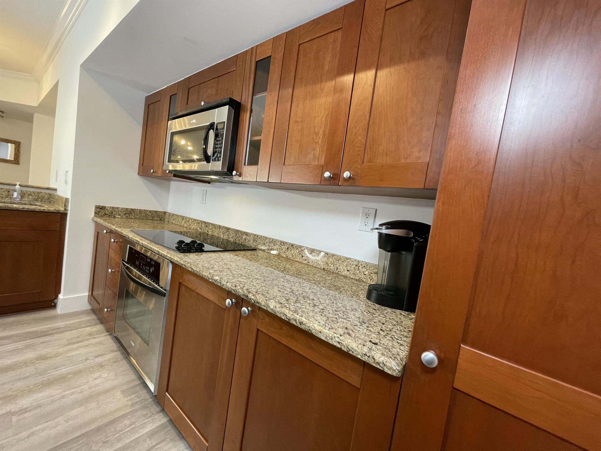 HARBORAGE YACHT CONDO - Residential Lease