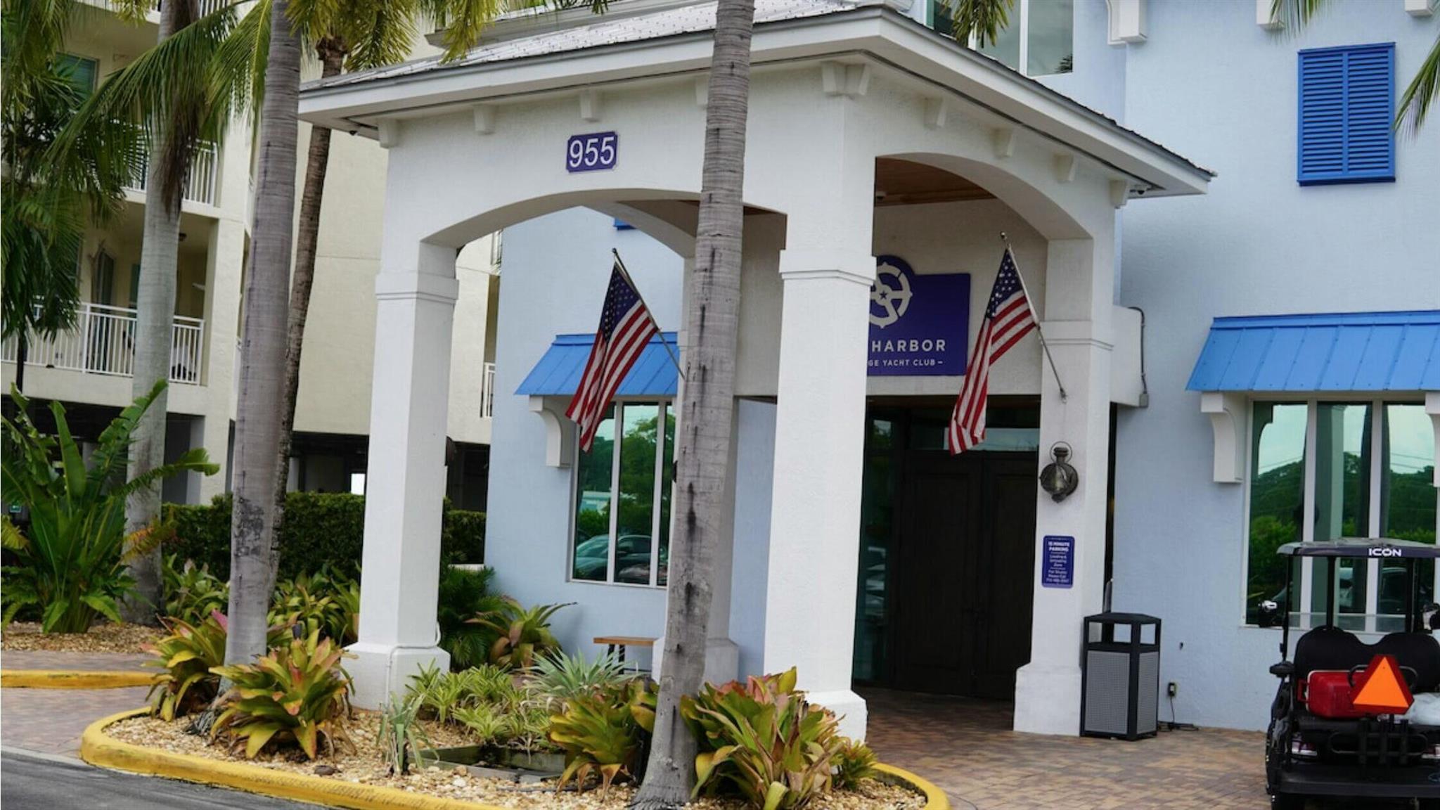 HARBORAGE YACHT CONDO - Residential Lease