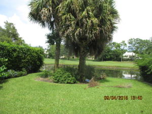 SHADY OAKS OF PALM BEACH POLO & COUNTRY - Residential