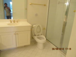 SHADY OAKS OF PALM BEACH POLO & COUNTRY - Residential