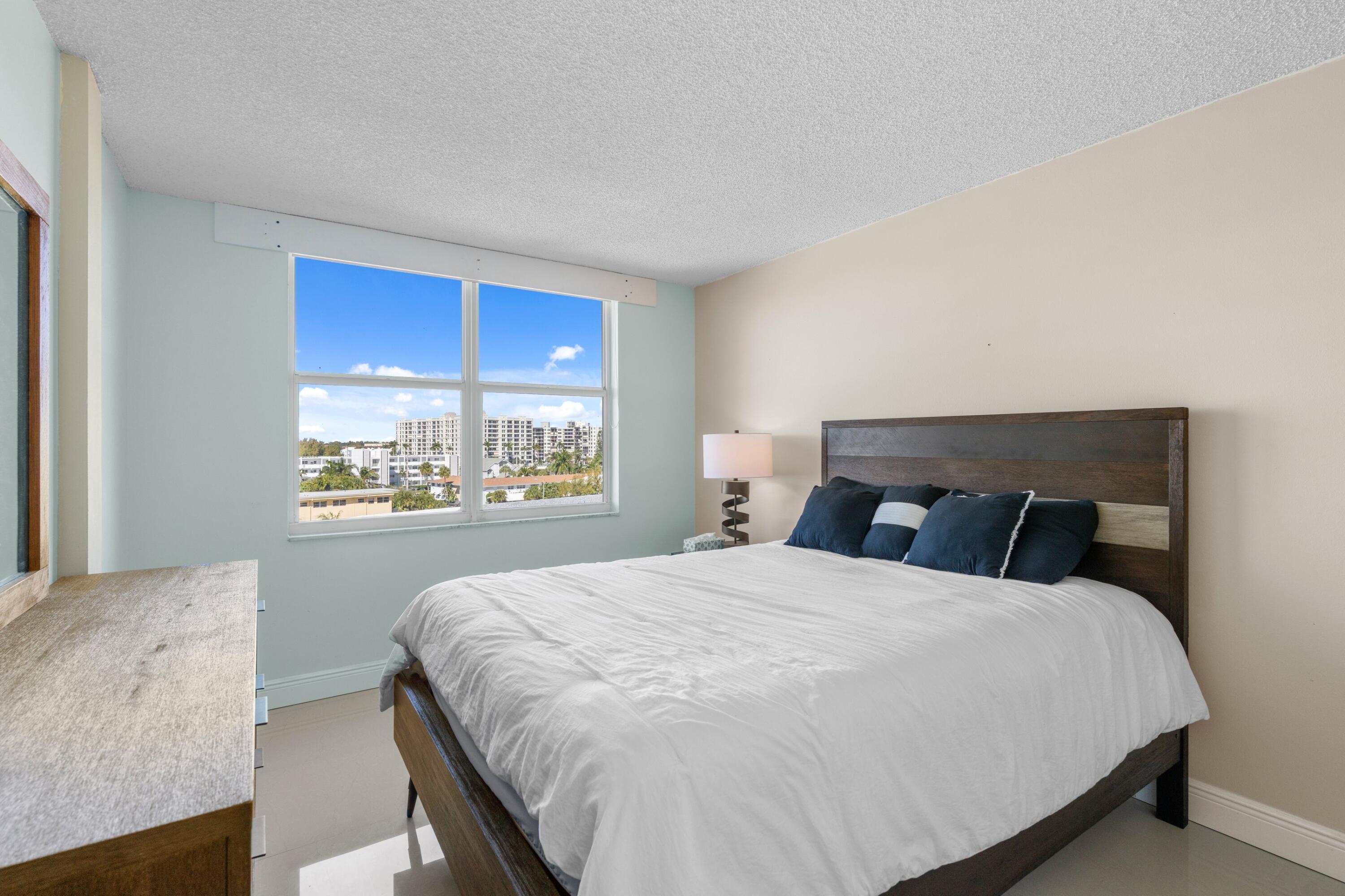 TRADEWINDS OF POMPANO CONDO - Residential Lease