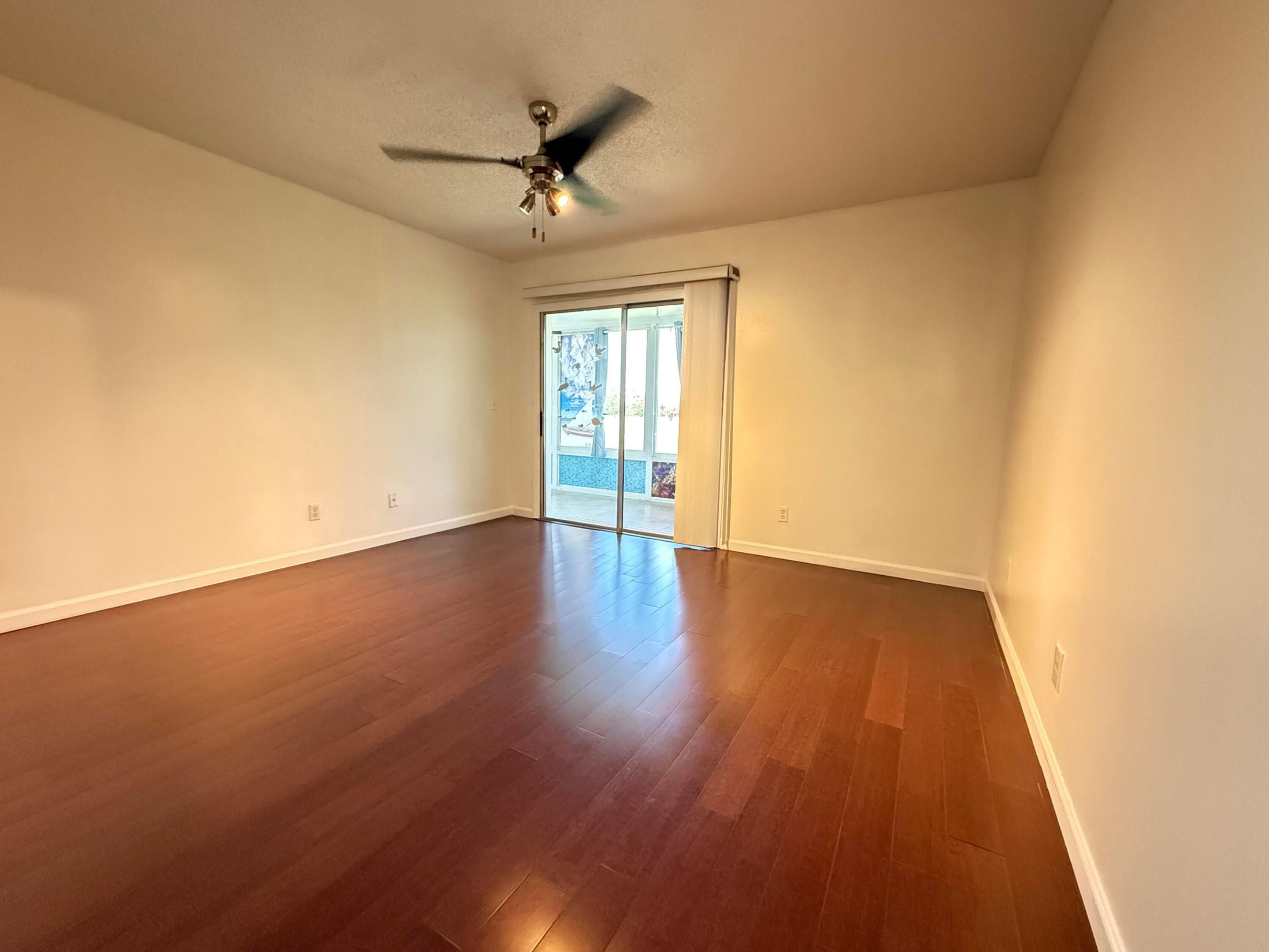 VISTA DEL LAGO CONDO - Residential