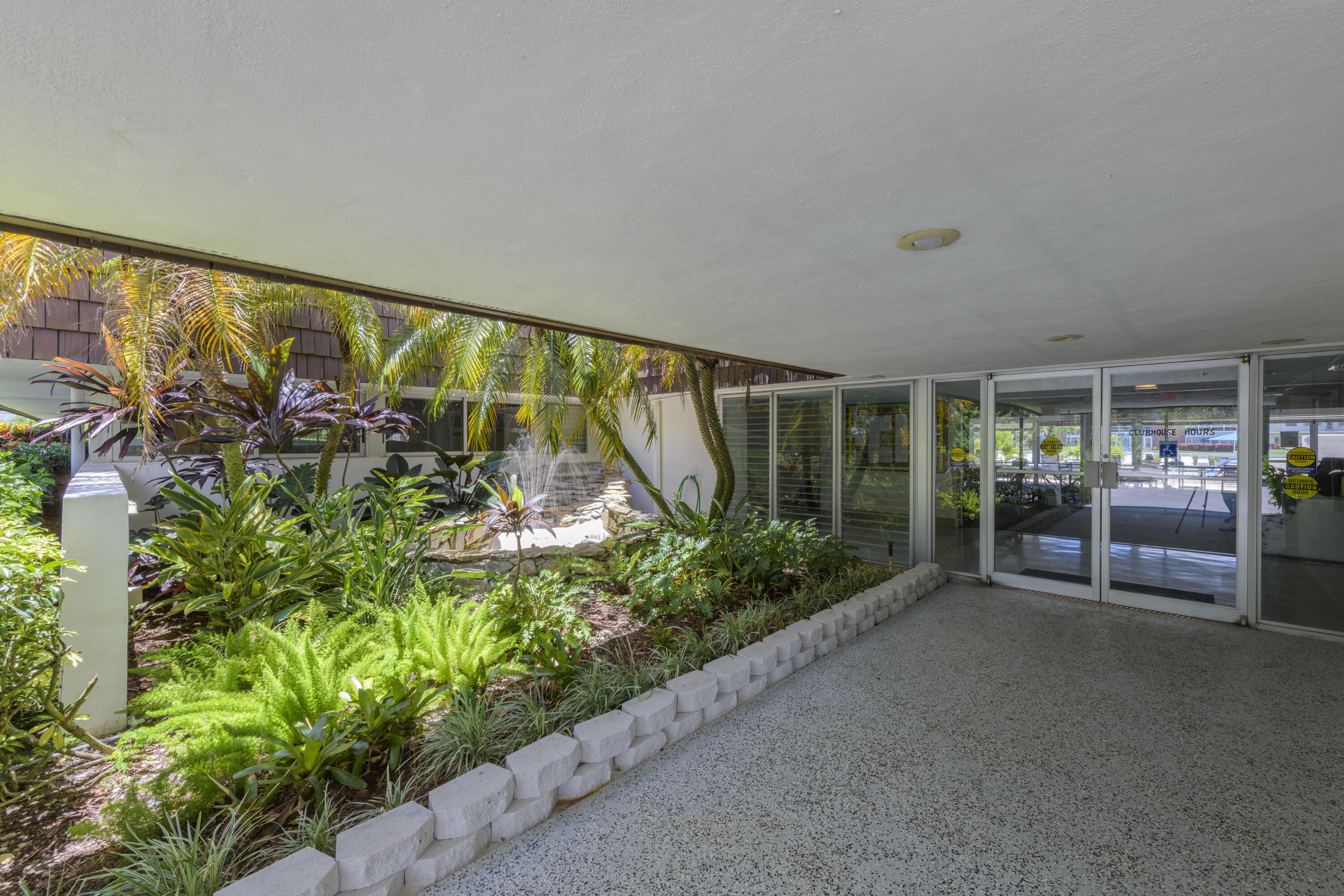 VISTA DEL LAGO CONDO - Residential