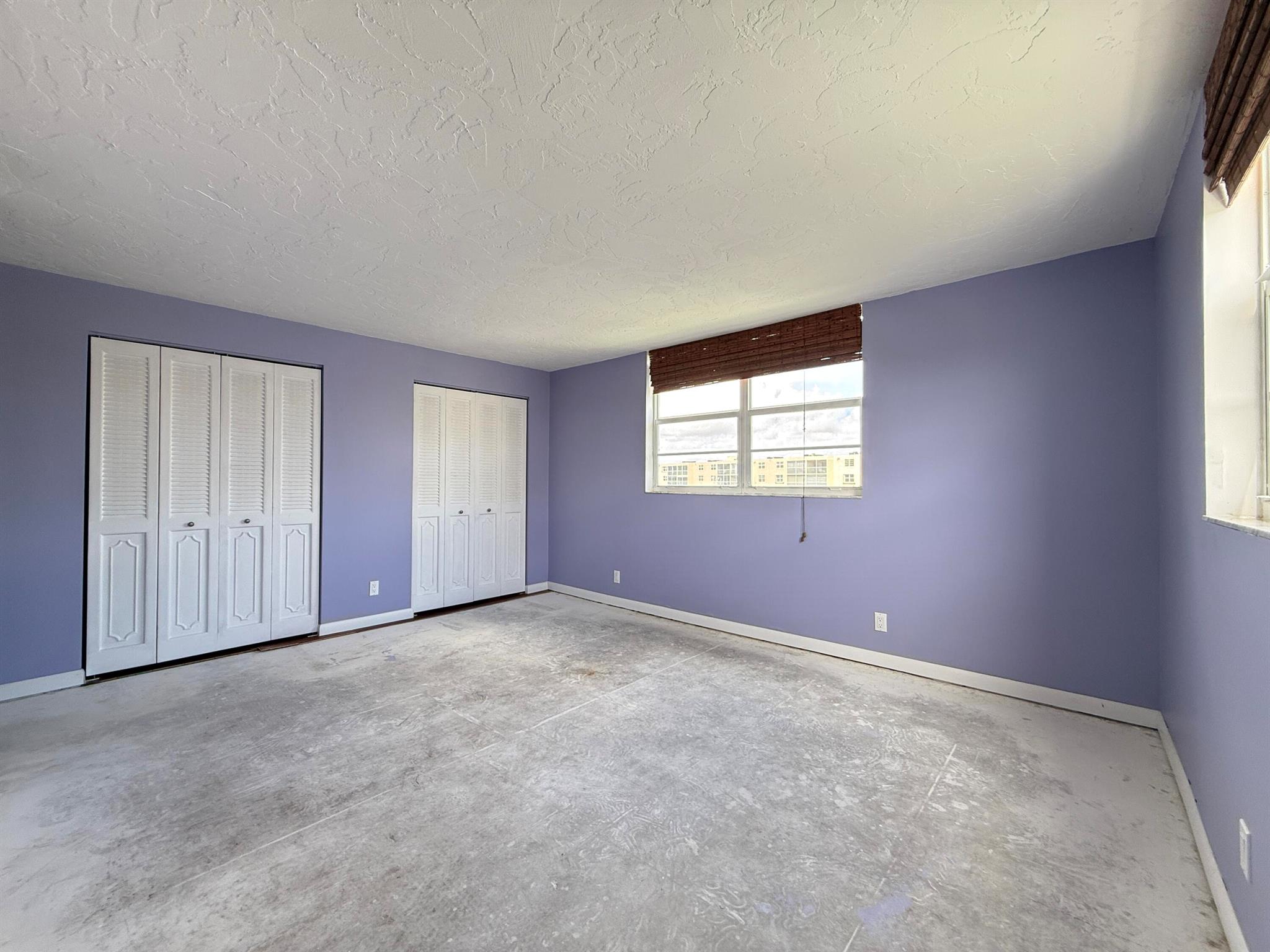 Meadowbrook Lakes View Co - Residential