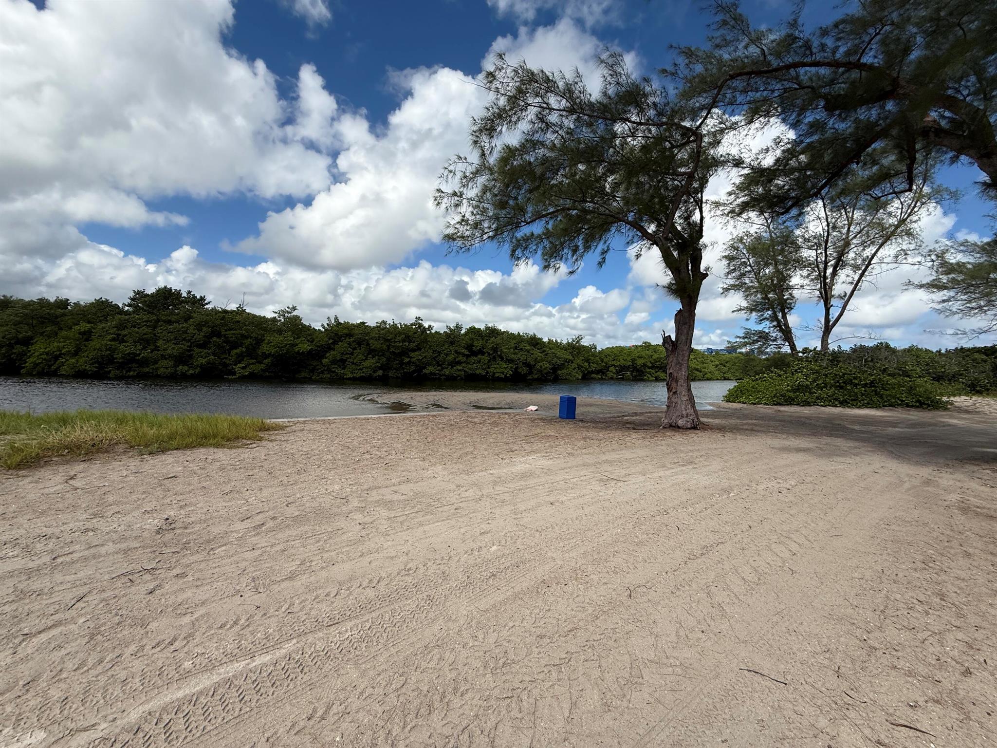 Meadowbrook Lakes View Co - Residential