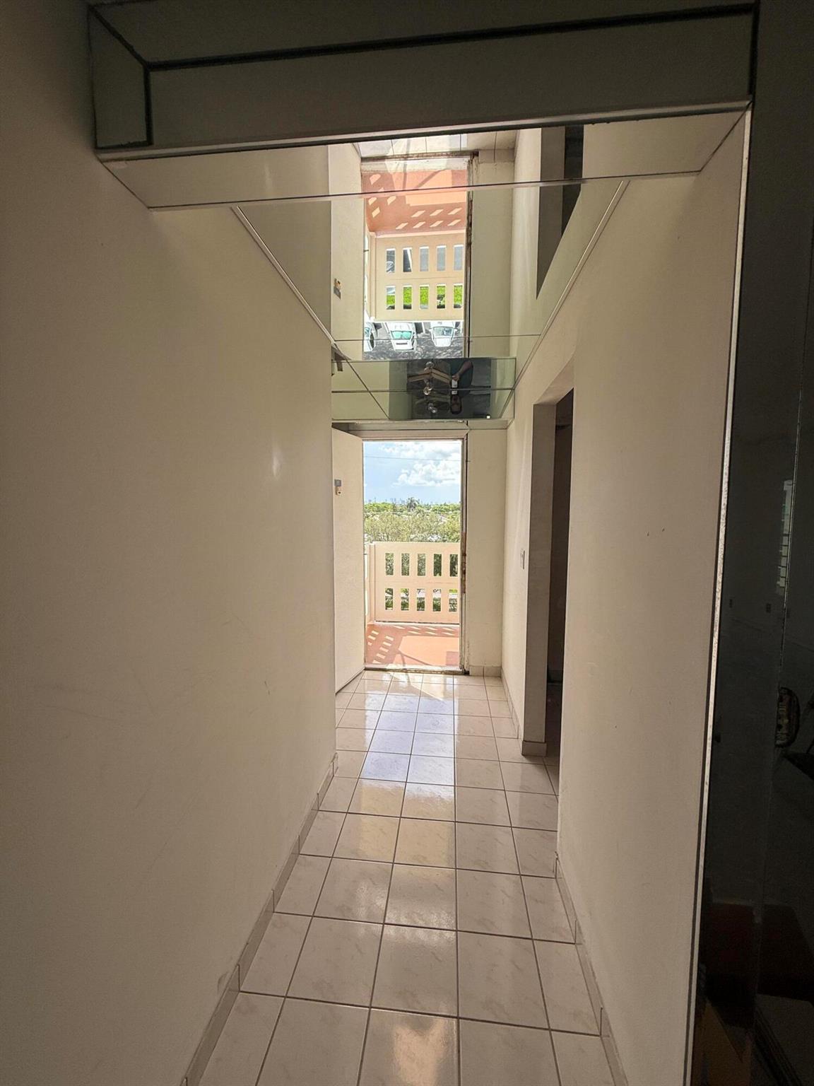 Meadowbrook Lakes View Co - Residential