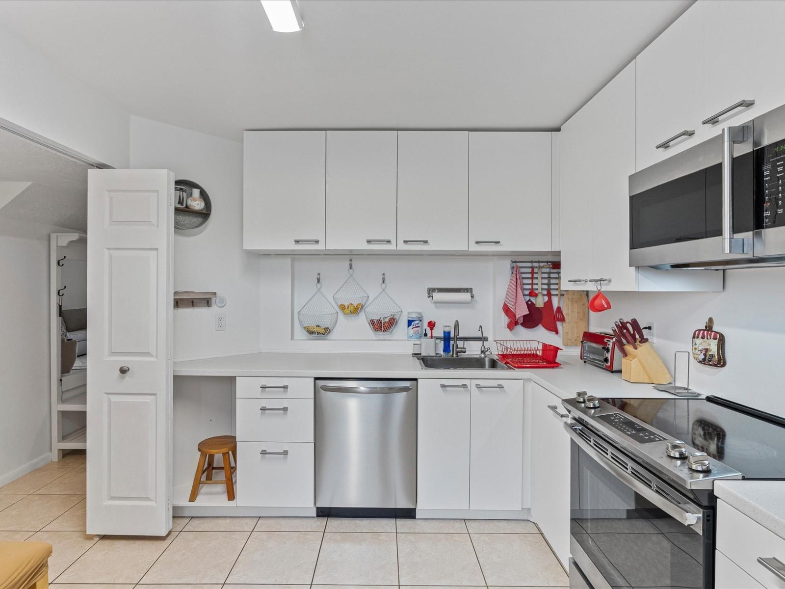 Boca Walk - Residential Lease