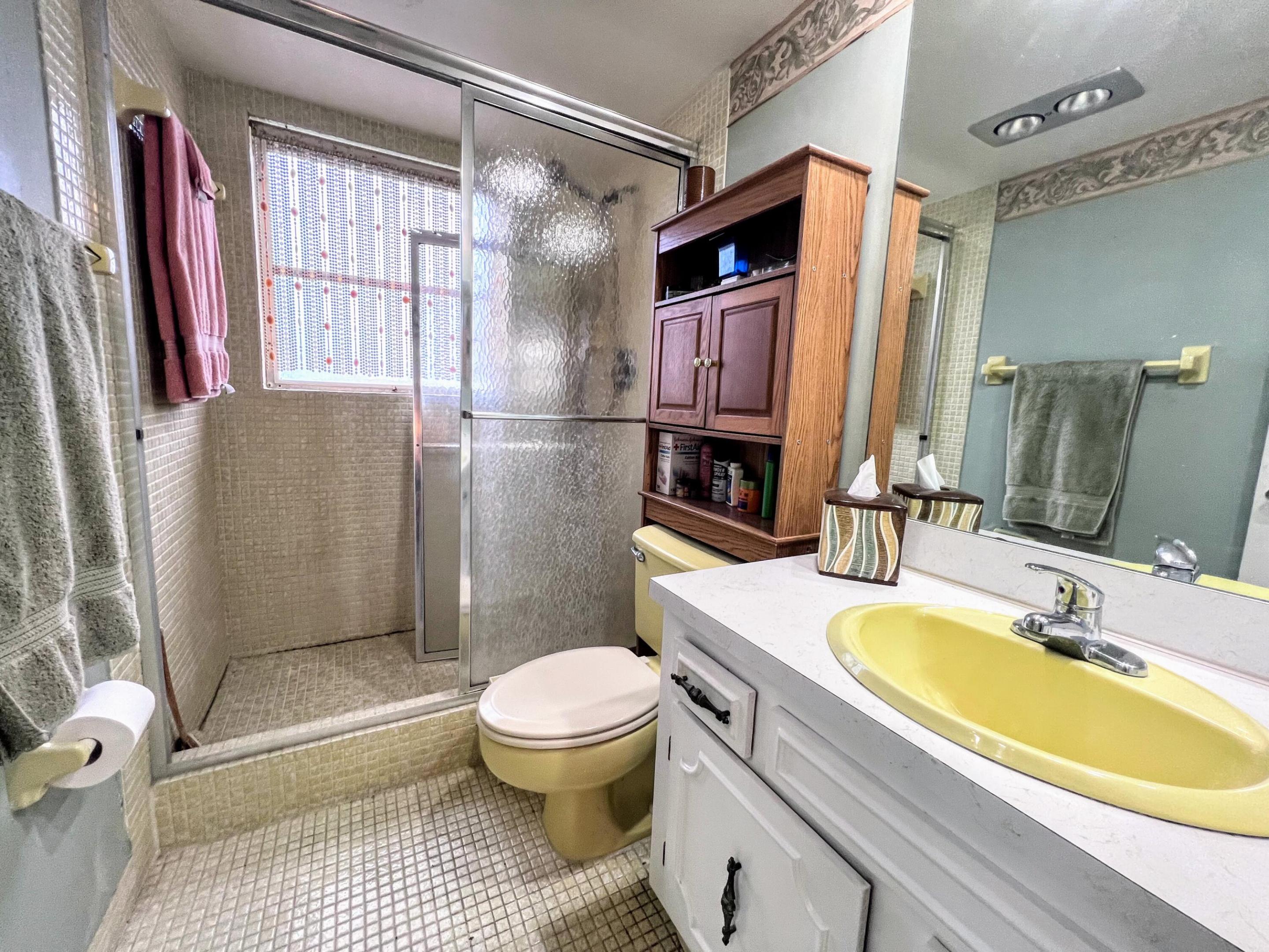 NO 51 PALM-AIRE COUNTRY CLUB - Residential