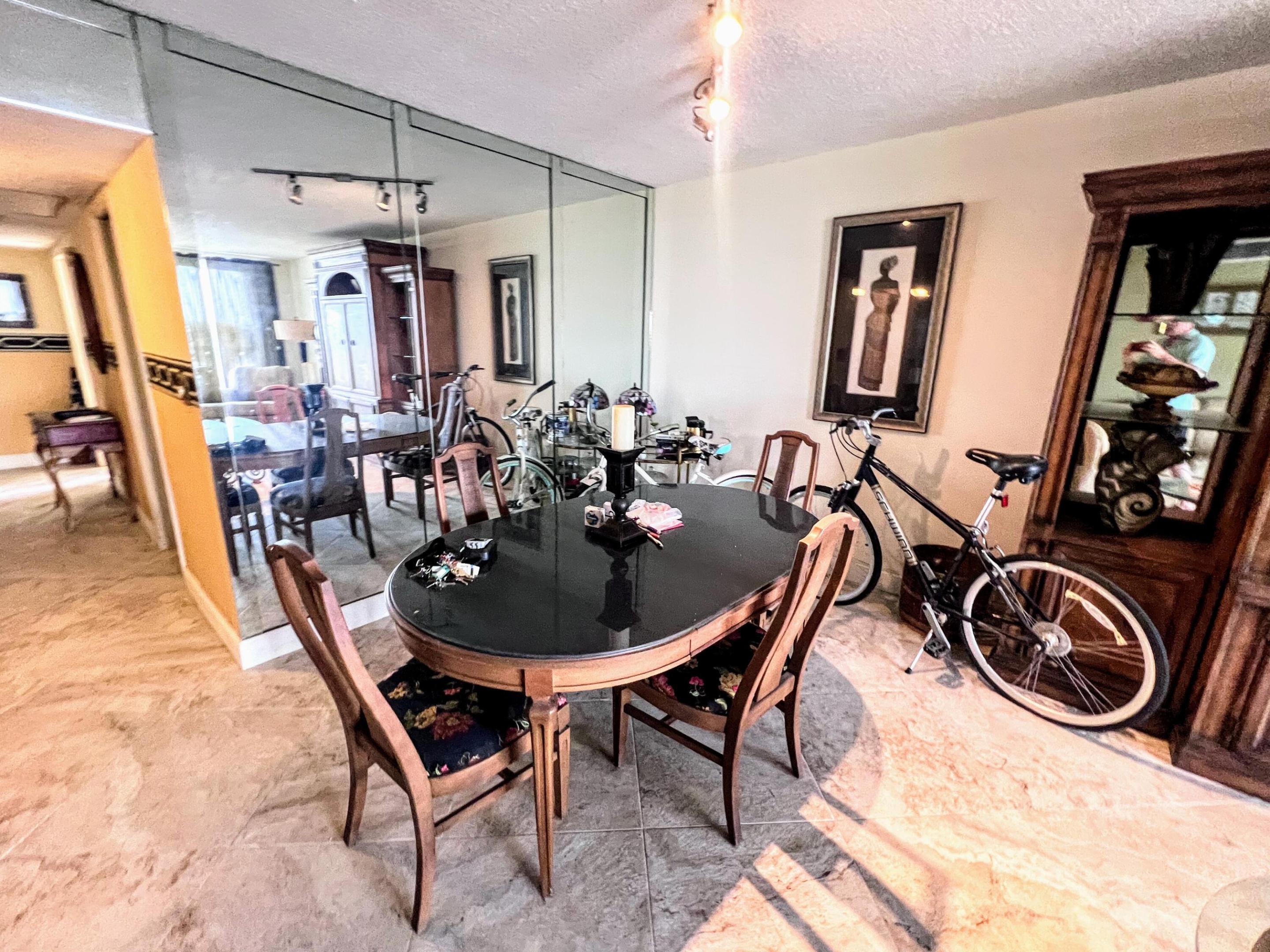 NO 51 PALM-AIRE COUNTRY CLUB - Residential