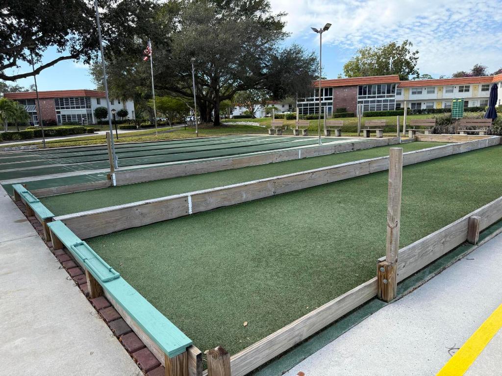 1225 NW 21st Street 1-103