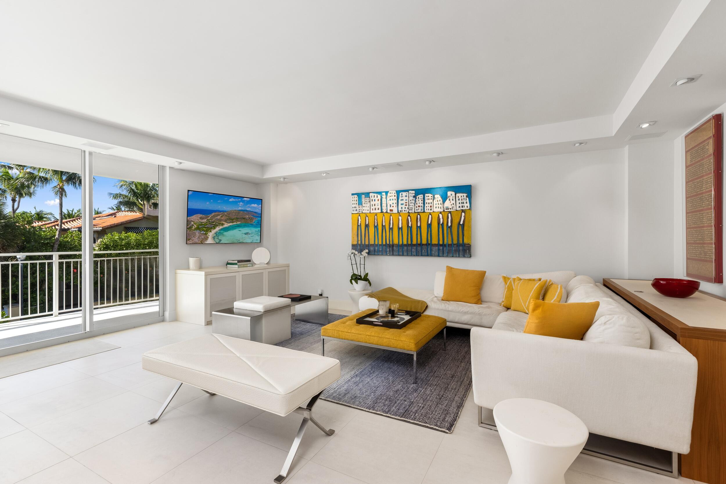 100 Worth Avenue 317
