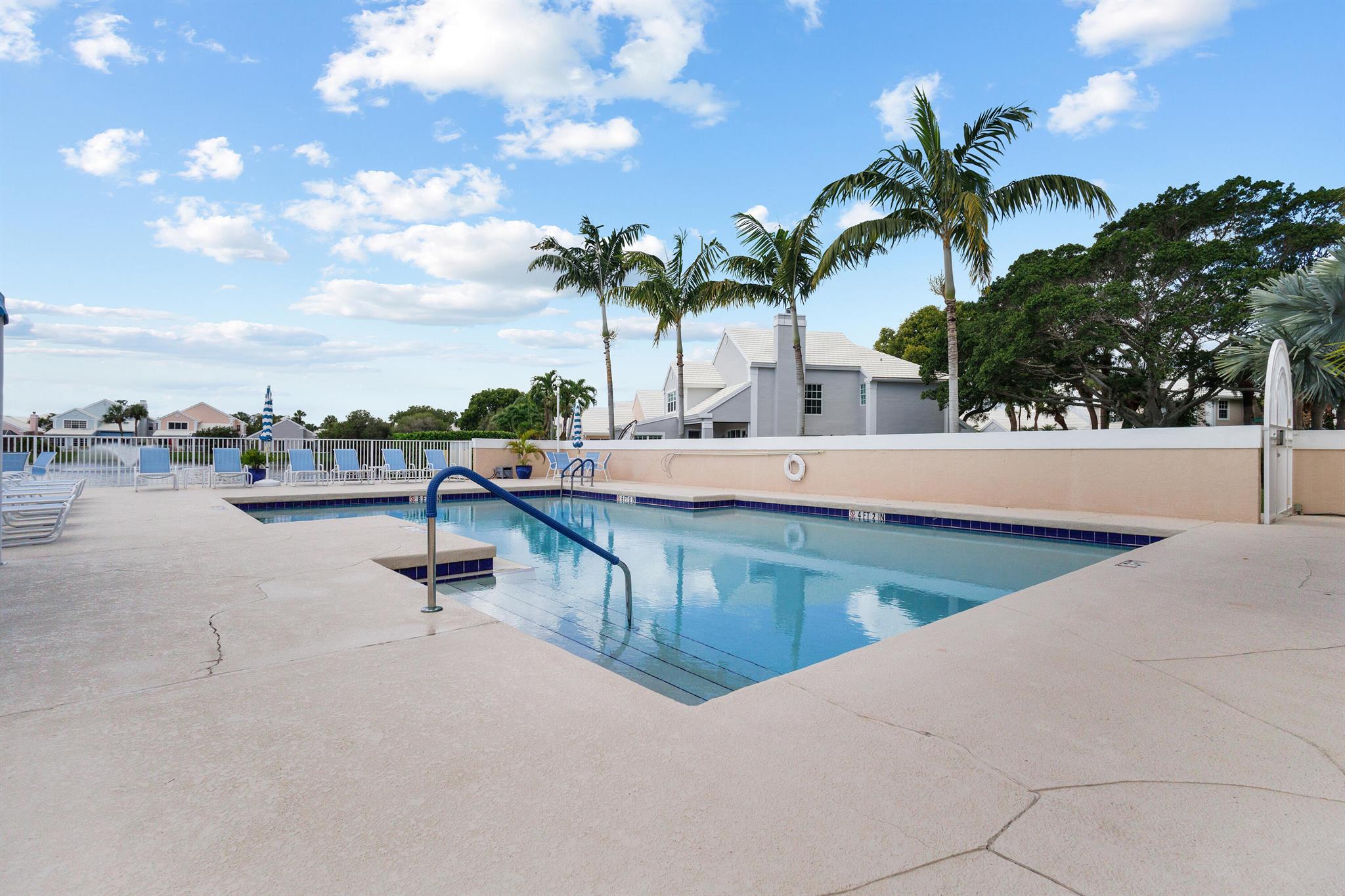 BARCLAY CLUB AT PGA NATL - Residential