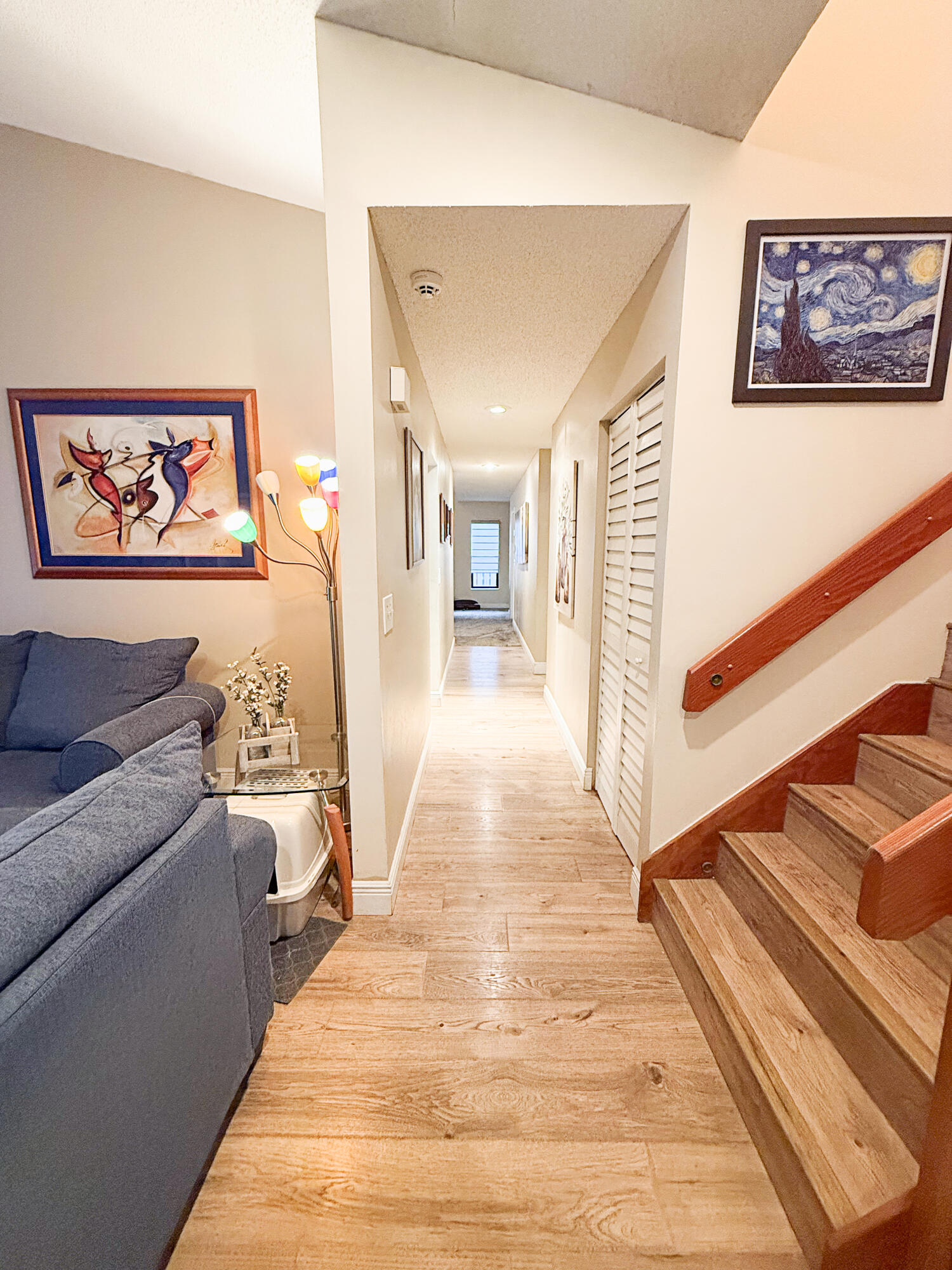 COUNTRY ADDRESS - Residential