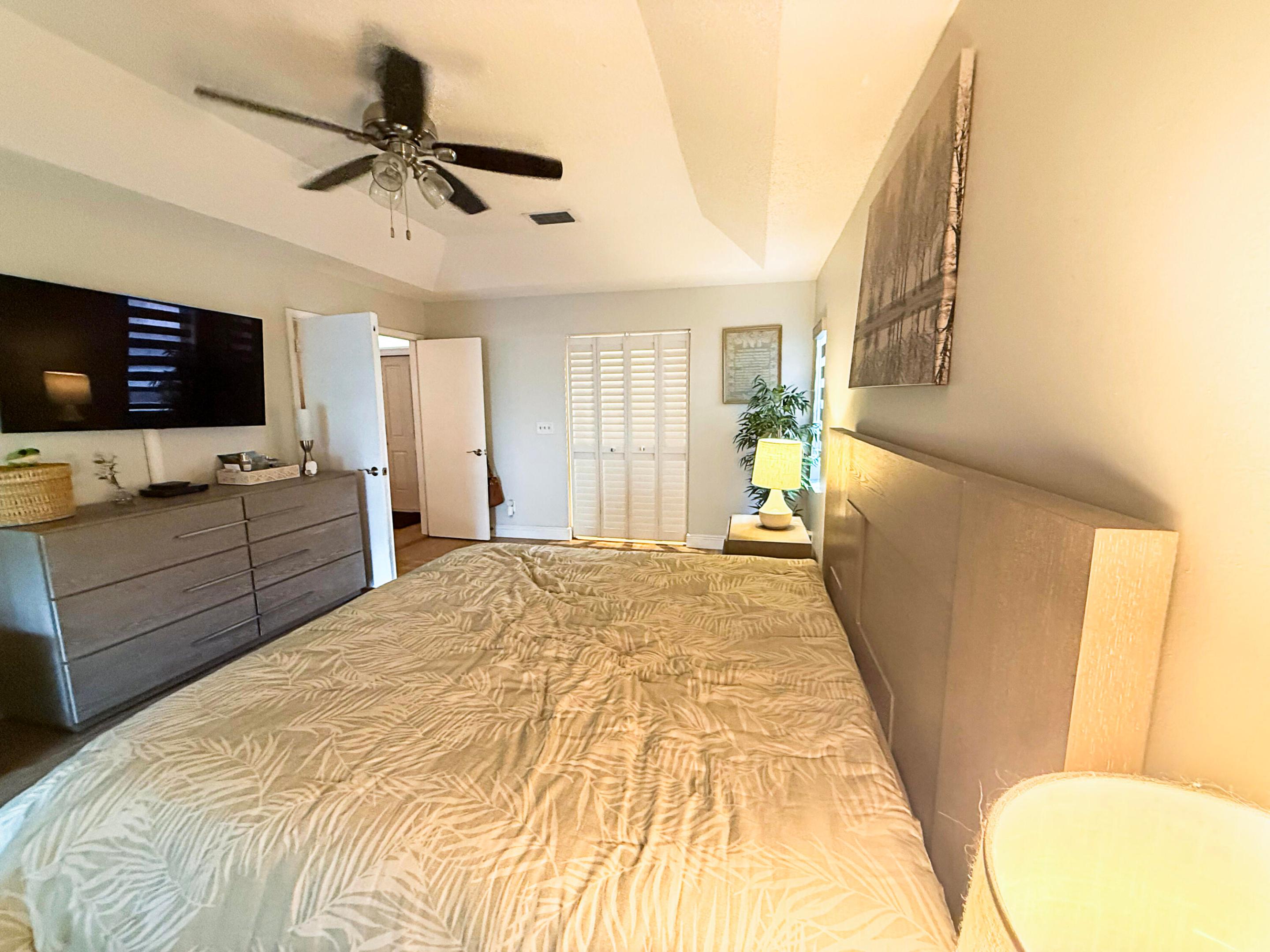 COUNTRY ADDRESS - Residential