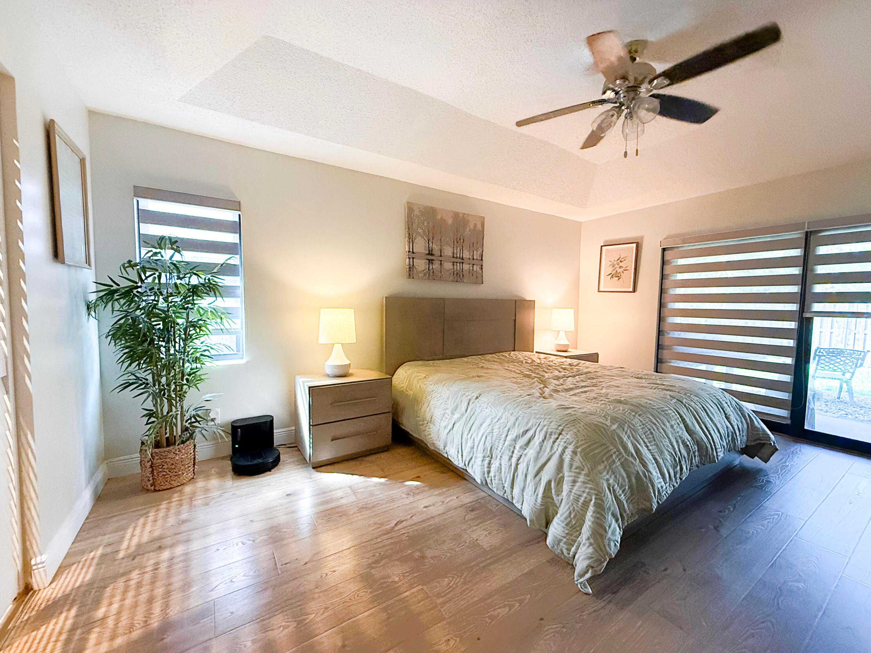 COUNTRY ADDRESS - Residential