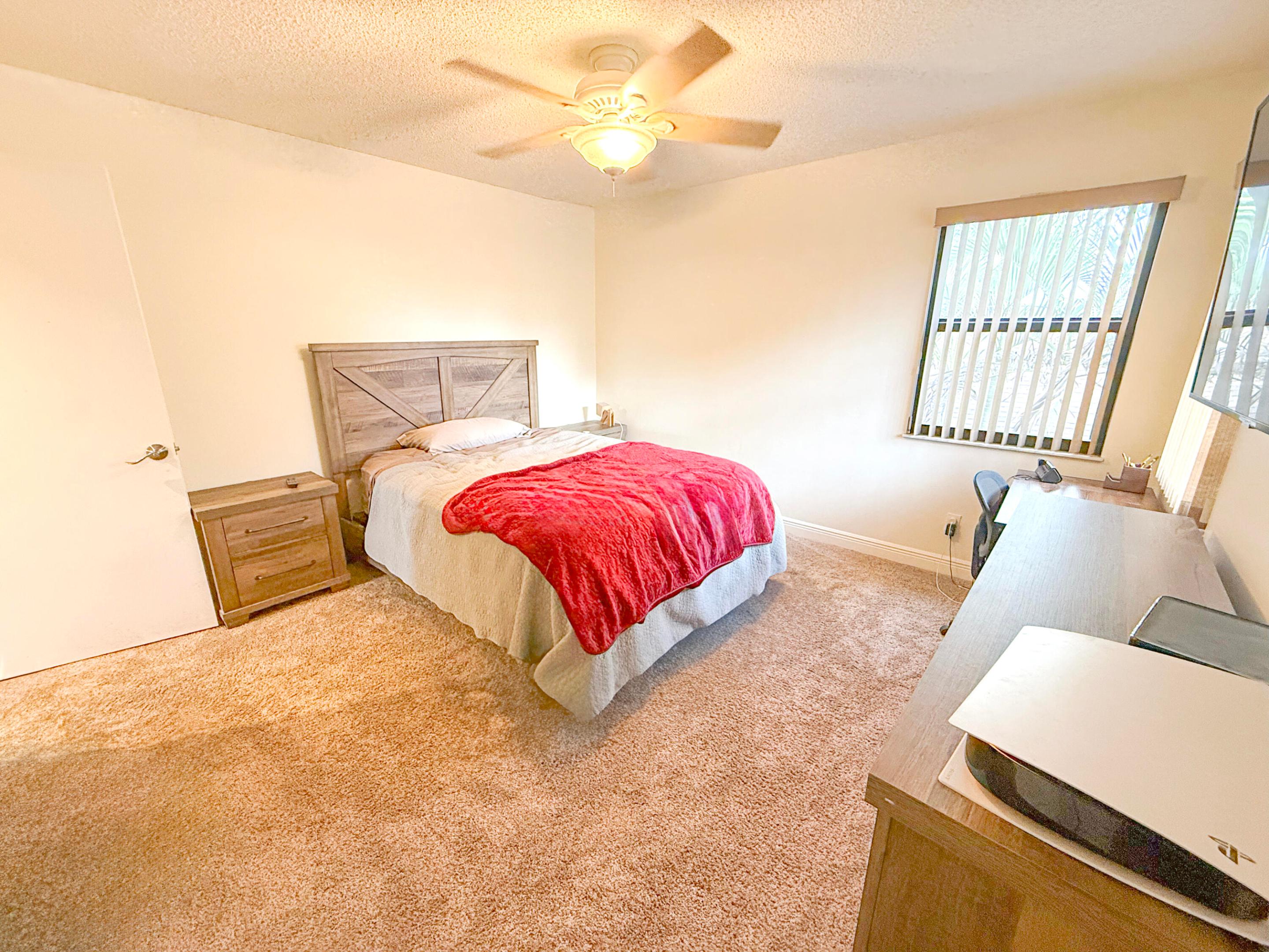 COUNTRY ADDRESS - Residential